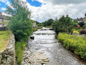 4 Bed in Hawes 89363